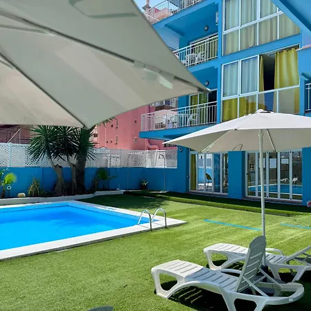 Atico Piscina Playa Y Centro Torremolinos